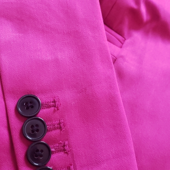 Blazer 💗 - Picture 3 of 3